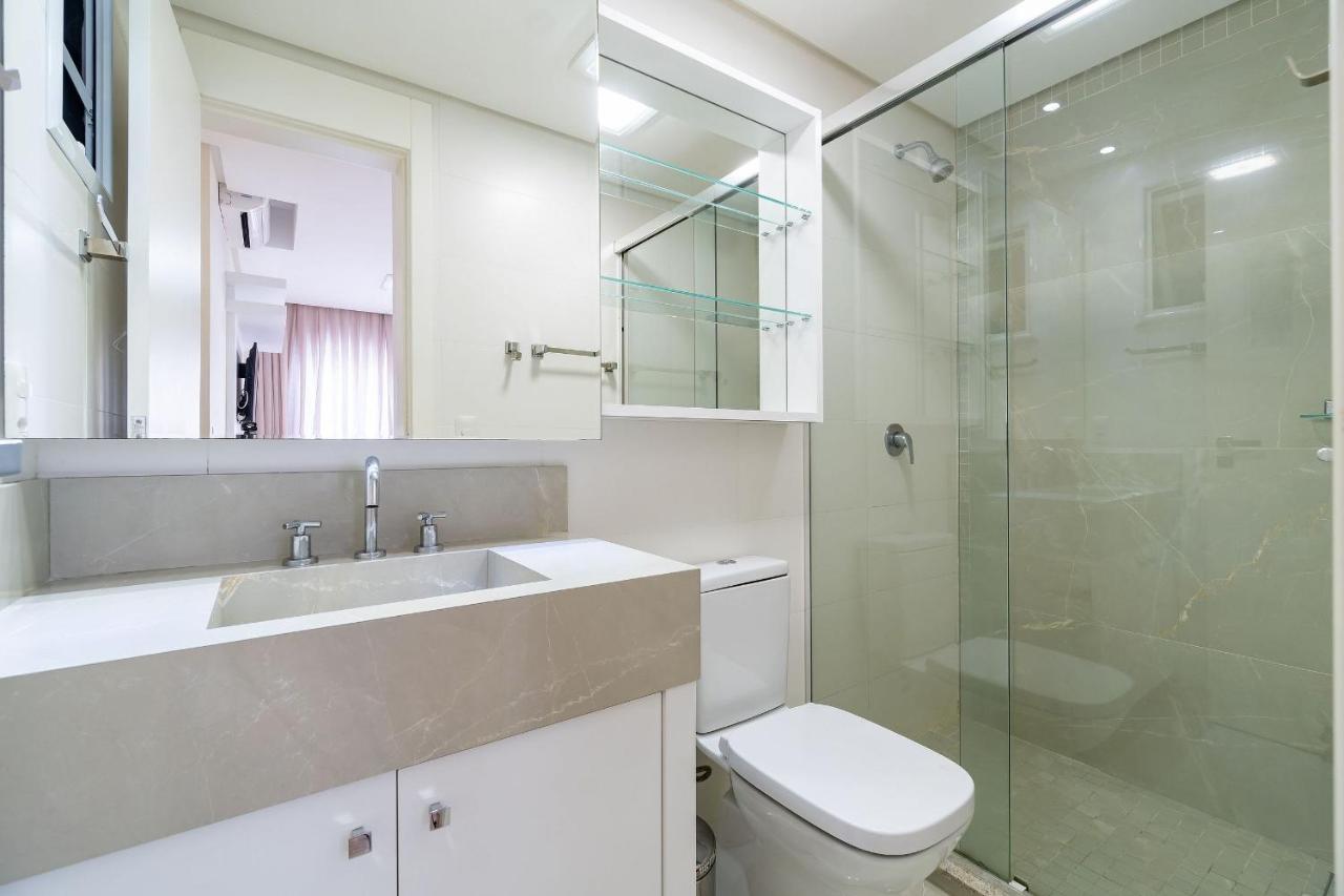 Varandas Do Atlantico - Apartamento Impecavel Em Condo Pe Na Areia Bombinhas Exterior photo